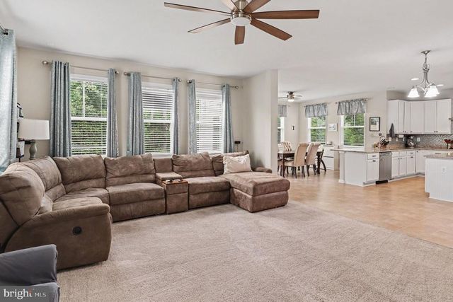 2446 TOWERING OAK CT, Locust Grove, VA 22508