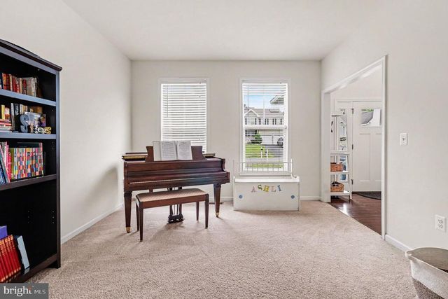 2446 TOWERING OAK CT, Locust Grove, VA 22508