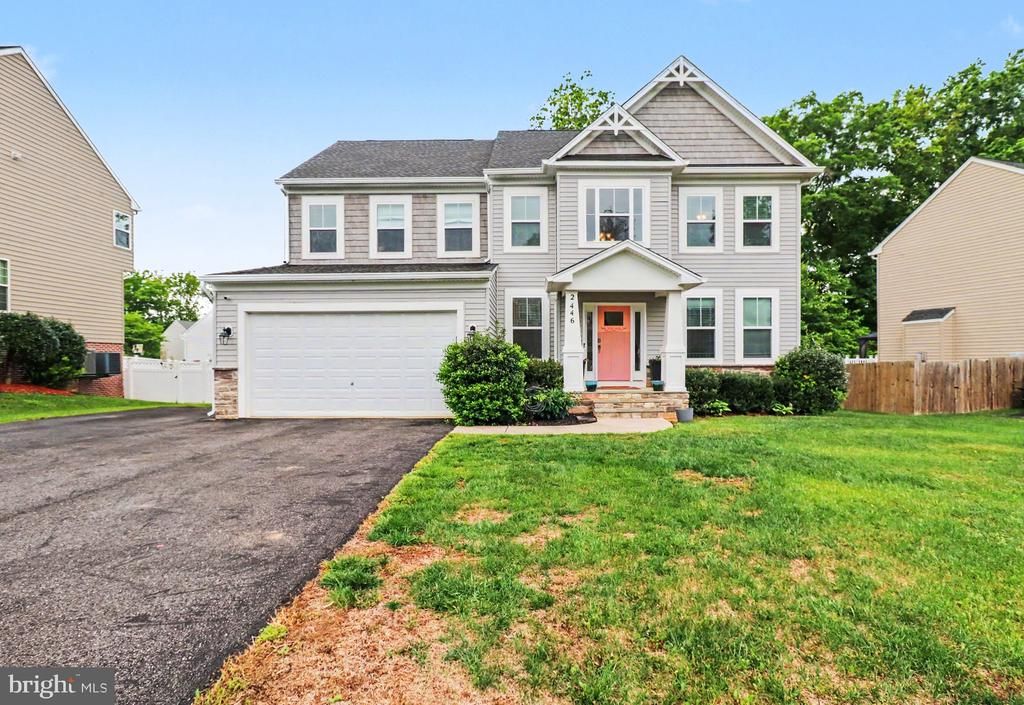 2446 TOWERING OAK CT, Locust Grove, VA 22508