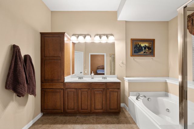 1912 Lantana Lane, Irving, TX 75063