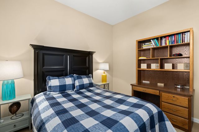 1912 Lantana Lane, Irving, TX 75063