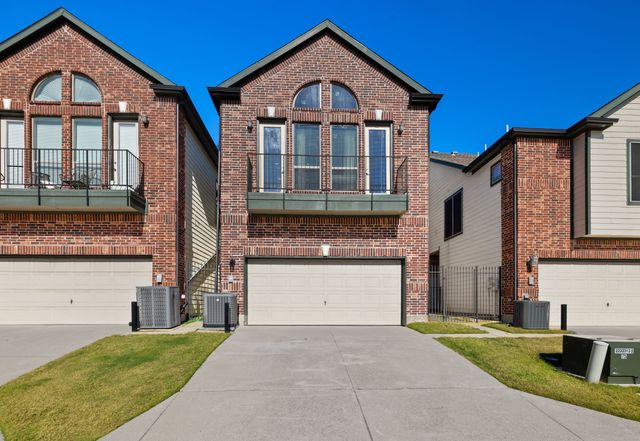 1912 Lantana Lane, Irving, TX 75063