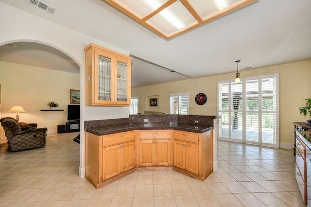 50 Saint Andrews Rd, Valley Springs, CA 95252