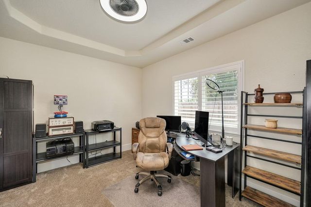 50 Saint Andrews Rd, Valley Springs, CA 95252