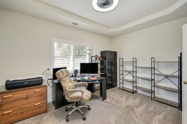 50 Saint Andrews Rd, Valley Springs, CA 95252