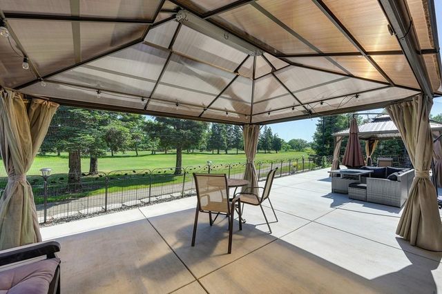 50 Saint Andrews Rd, Valley Springs, CA 95252