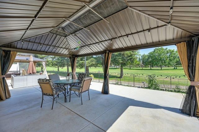 50 Saint Andrews Rd, Valley Springs, CA 95252