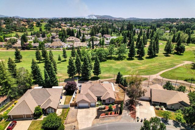 50 Saint Andrews Rd, Valley Springs, CA 95252