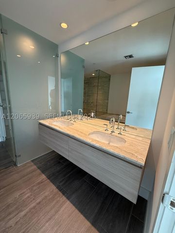 2900 NE 7th Ave 1606, Miami, FL 33137