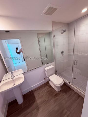 2900 NE 7th Ave 1606, Miami, FL 33137