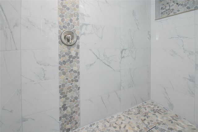 10226 Envoy Street, Houston, TX 77016