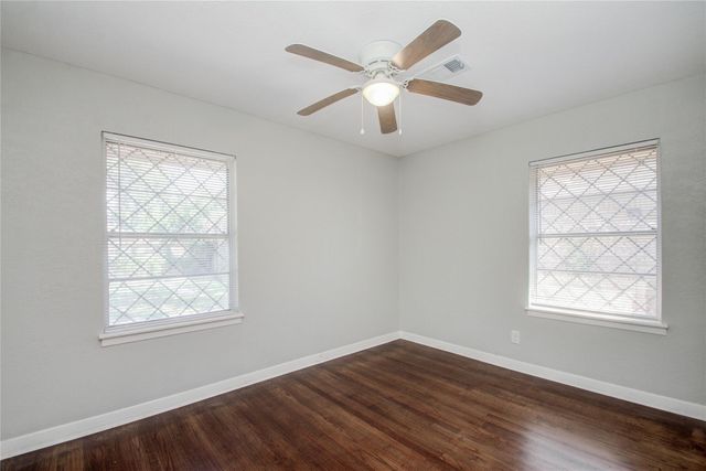 10226 Envoy Street, Houston, TX 77016