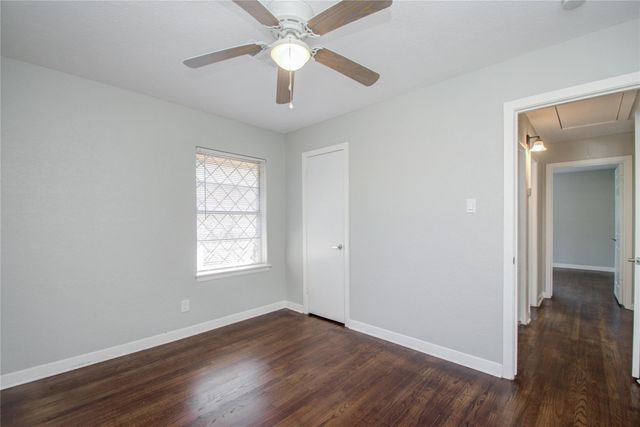 10226 Envoy Street, Houston, TX 77016