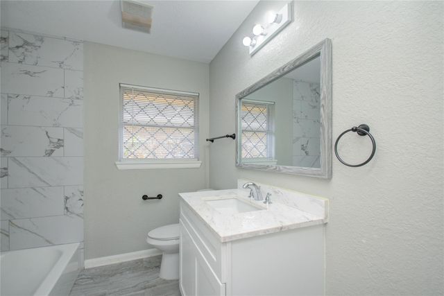 10226 Envoy Street, Houston, TX 77016