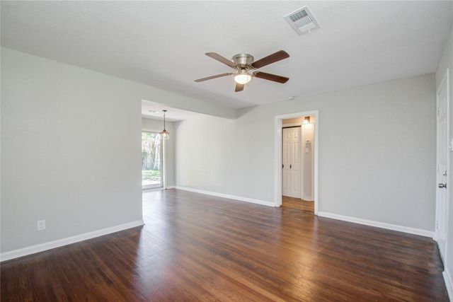 10226 Envoy Street, Houston, TX 77016