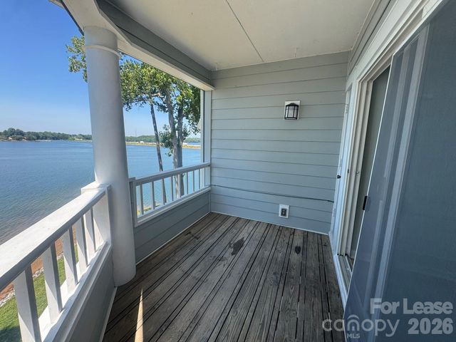 363 Northwest Drive, Davidson, NC 28036