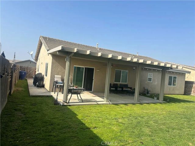 1611 Brea Street, Bakersfield, CA 93307