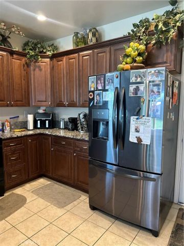 1611 Brea Street, Bakersfield, CA 93307