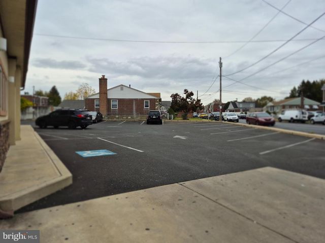 8034 BUSTLETON AVE, Philadelphia, PA 19152