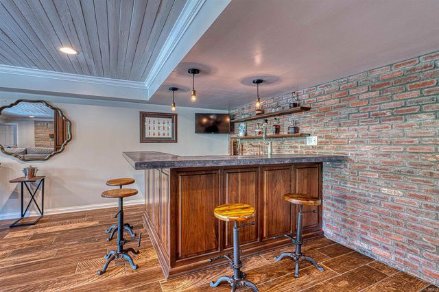 4201 Jennings Lane, Evansville, IN 47720
