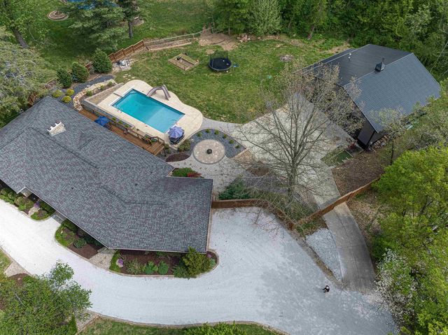 4201 Jennings Lane, Evansville, IN 47720