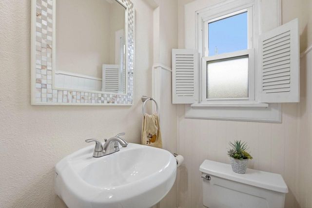 3374 N 46th STREET, Milwaukee, WI 53216