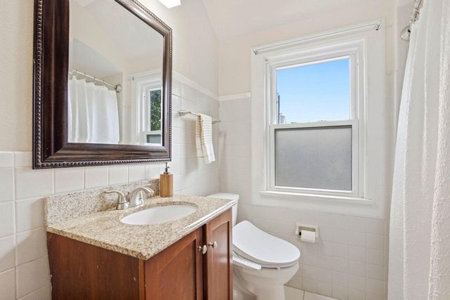 3374 N 46th STREET, Milwaukee, WI 53216