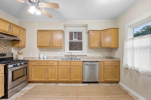 3374 N 46th STREET, Milwaukee, WI 53216