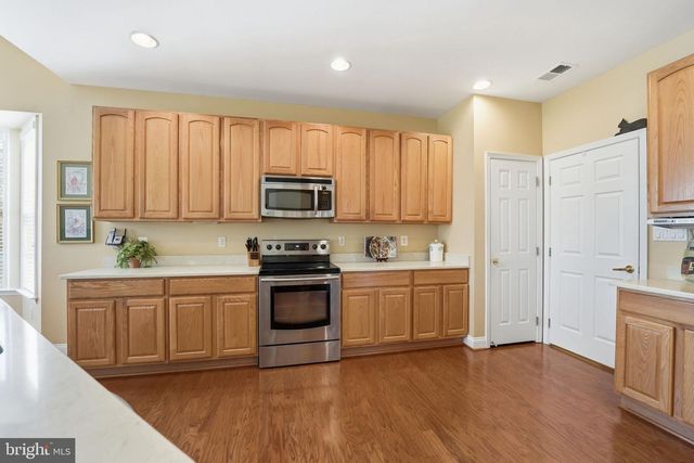 6369 AVINGTON PL, Gainesville, VA 20155