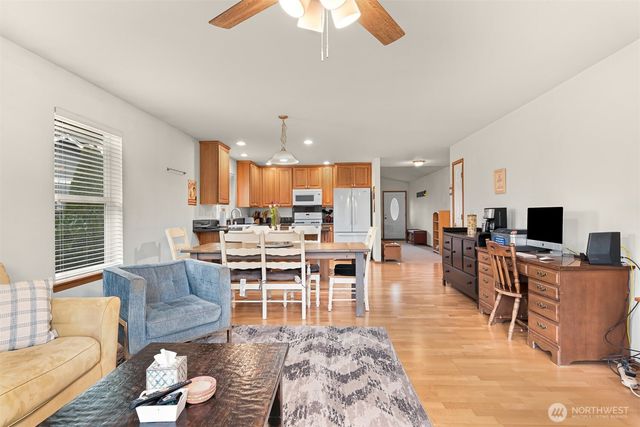 4838 Starfish Lane, Blaine, WA 98230