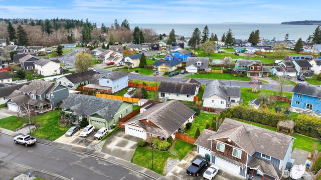 4838 Starfish Lane, Blaine, WA 98230