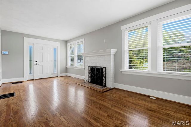 619 N Rock Hill Road, Rock Hill, MO 63119