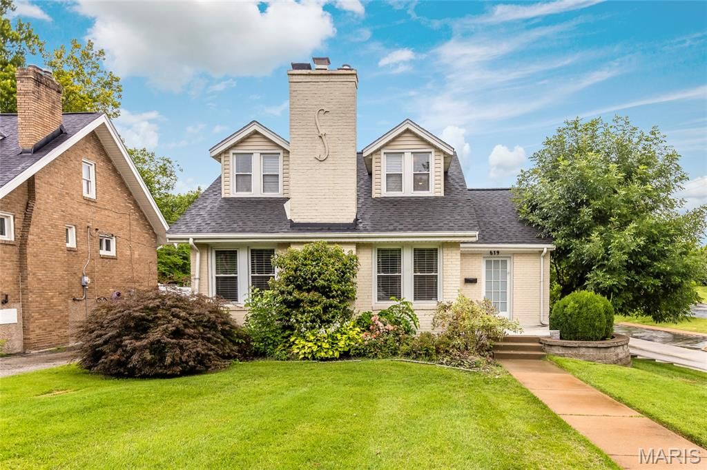 619 N Rock Hill Road, Rock Hill, MO 63119
