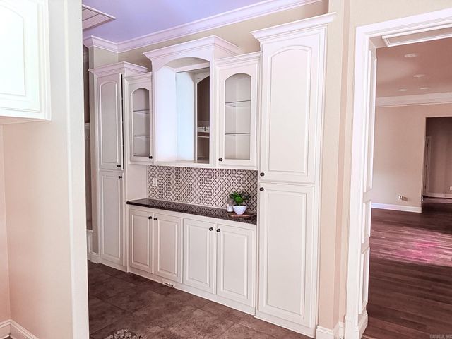 305 Edgewood Dr, Cabot, AR 72023
