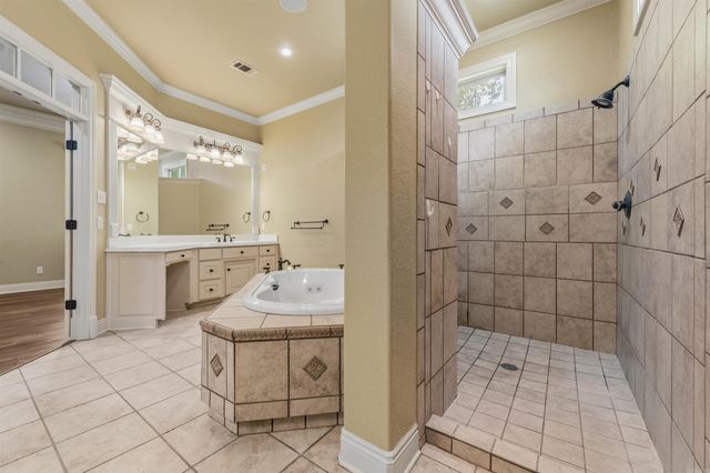 305 Edgewood Dr, Cabot, AR 72023