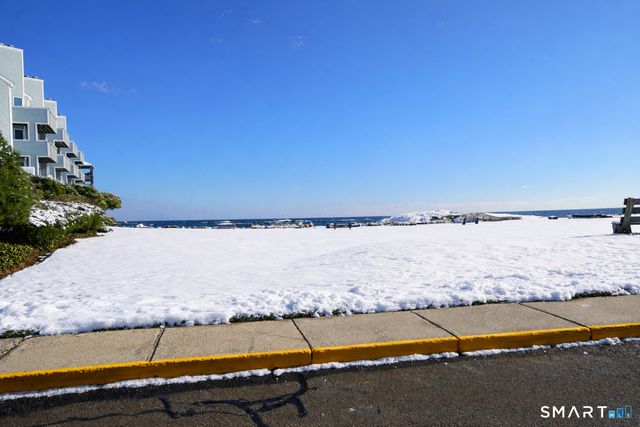 2 Mansfield Grove Road APT 170, East Haven, CT 06512