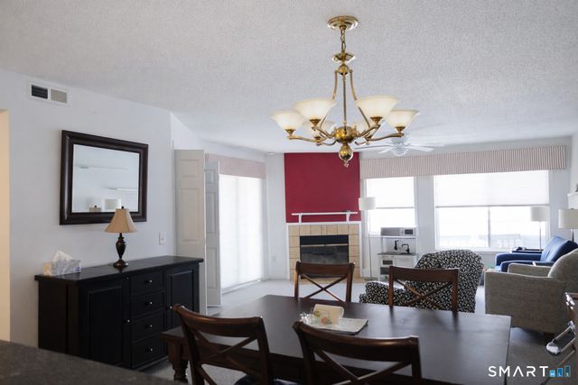 2 Mansfield Grove Road APT 170, East Haven, CT 06512