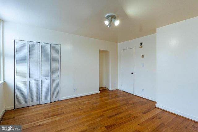 1155 S 11TH ST, Philadelphia, PA 19147