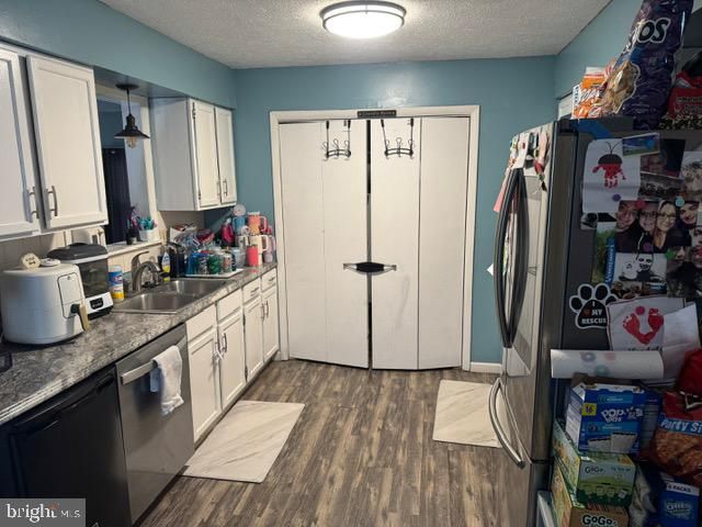 207 CENTRAL AVE, Moorefield, WV 26836