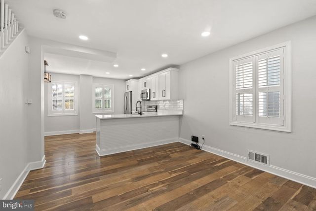 4355 G ST SE, Washington, DC 20019
