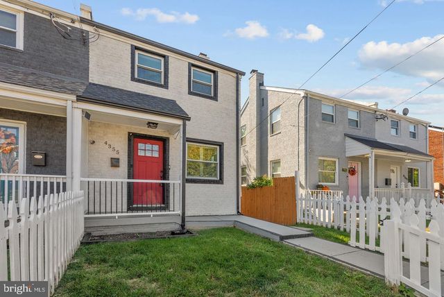 4355 G ST SE, Washington, DC 20019