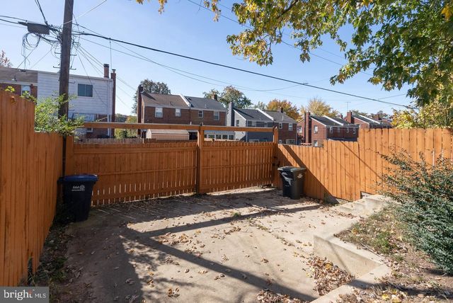 4355 G ST SE, Washington, DC 20019
