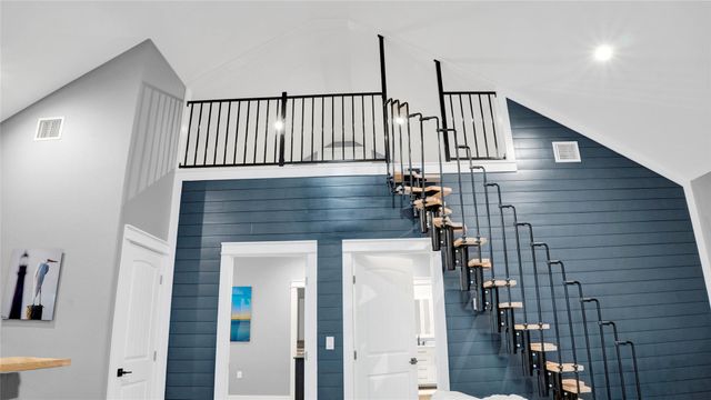 1036 Sunset Circle W, Crystal Beach, TX 77650