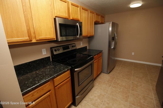 1300 Lamplighter Drive NW, Palm Bay, FL 32907