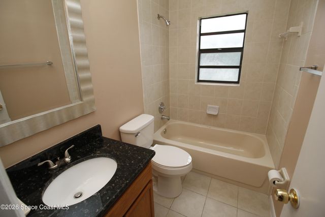 1300 Lamplighter Drive NW, Palm Bay, FL 32907