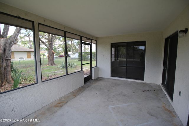 1300 Lamplighter Drive NW, Palm Bay, FL 32907