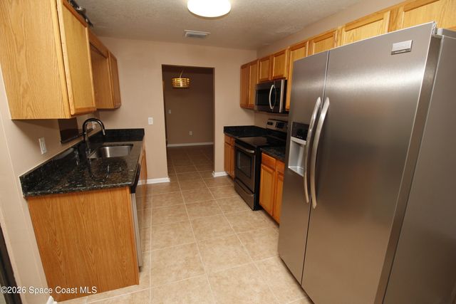 1300 Lamplighter Drive NW, Palm Bay, FL 32907