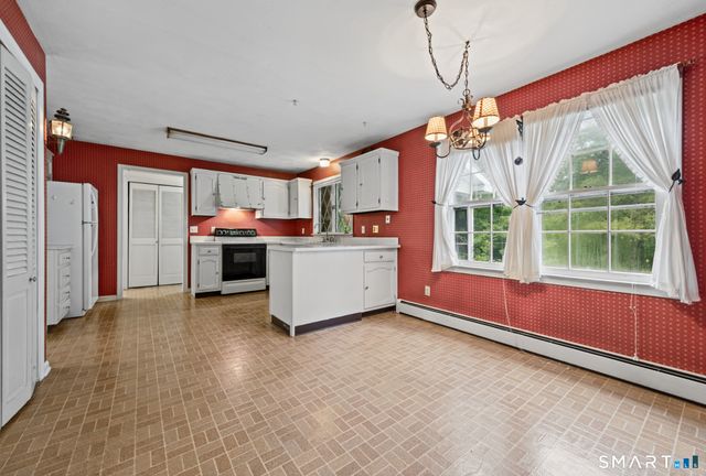 102 Ironworks Road, Clinton, CT 06413