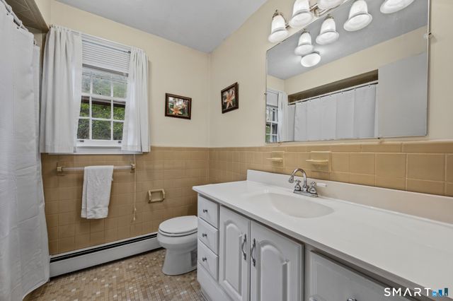 102 Ironworks Road, Clinton, CT 06413
