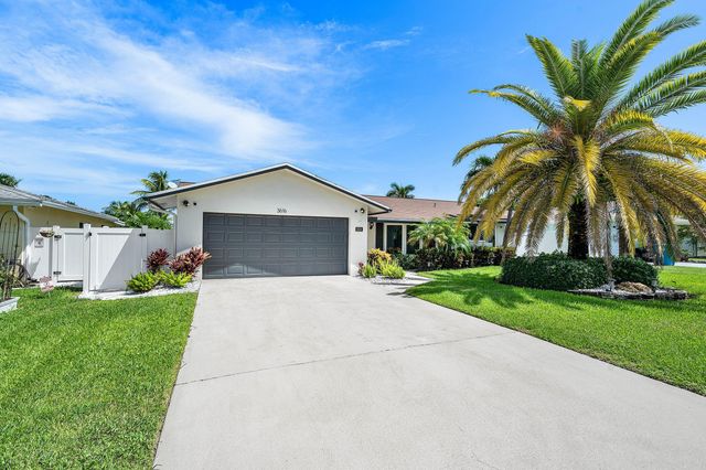 3616 SE 2nd Street, Boynton Beach, FL 33435